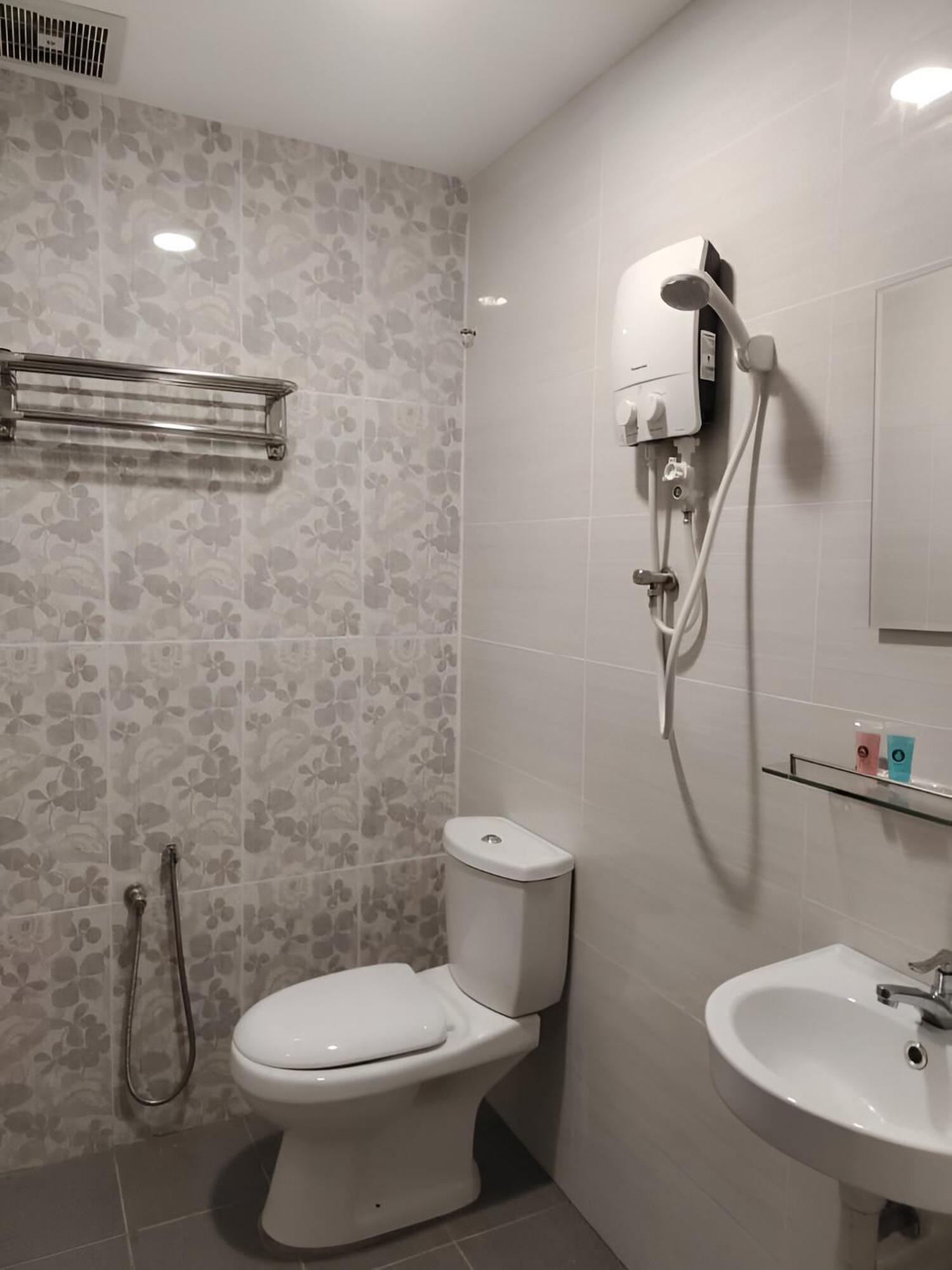 Cmn Hotel & Homestay Sungai Petani Bagian luar foto